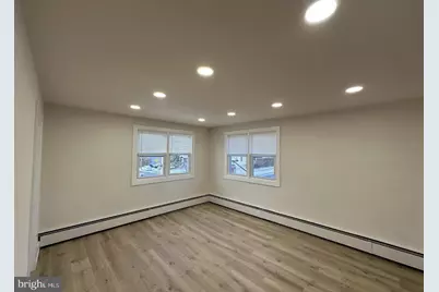 2259 Hamilton Avenue, Willow Grove, PA 19090 - Photo 4