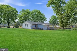 1792 Schwenksville Rd, Schwenksville, PA 19473 - Photo 24