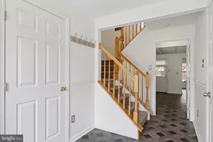 306 General Hancock Blvd, North Wales, PA 19454 - Photo 4