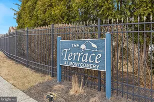 306 General Hancock Blvd, North Wales, PA 19454 - Photo 2