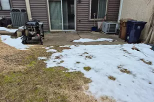 401 Woodside Cir, Dresher, PA 19025 - Photo 2