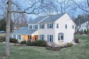 613 Shearer St, North Wales, PA 19454 - Photo 2