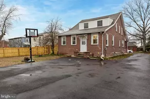 307 Susquehanna Ave, Lansdale, PA 19446 - Photo 24