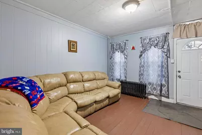 625 Corson Street, Norristown, PA 19401 - Photo 2