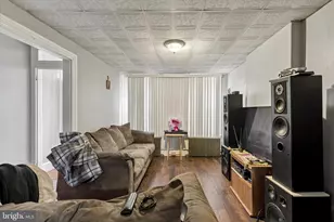 651 Corson St, Norristown, PA 19401 - Photo 2