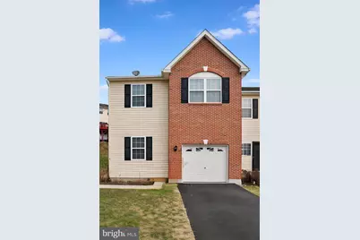 62 Green View Drive, Pottstown, PA 19464 - Photo 2