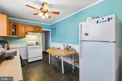 653 Corson Street, Norristown, PA 19401 - Photo 4