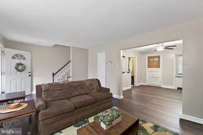 298 Diamond Street, Pottstown, PA 19464 - Photo 2