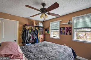 298 Diamond St, Pottstown, PA 19464 - Photo 10