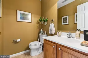 19 Victoria Cir, Collegeville, PA 19426 - Photo 10