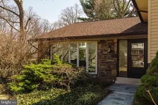 7913 Louise Ln, Glenside, PA 19038 - Photo 10