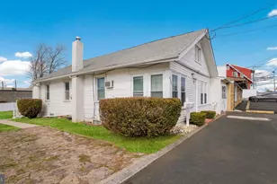 465 Jacksonville Rd, Hatboro, PA 19040 - Photo 2