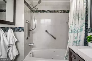 19 Edgemoor Rd, Cheltenham, PA 19012 - Photo 28