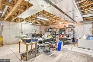 13 Stuart Dr, Norristown, PA 19401 - Photo 14