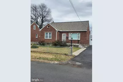 819 NW Longstreth Avenue, Jenkintown, PA 19046 - Photo 2