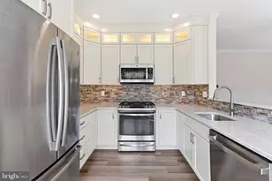 411 Dartmoor Rd, Schwenksville, PA 19473 - Photo 12