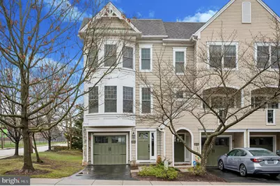 201 Cobblestone Drive, Ardmore, PA 19003 - Photo 2