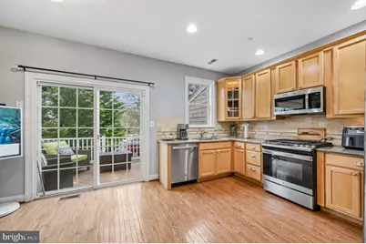 201 Cobblestone Drive, Ardmore, PA 19003 - Photo 6