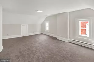 517 W 5th St, Pennsburg, PA 18073 - Photo 32