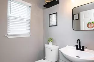 527 May St, Pottstown, PA 19464 - Photo 16