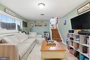 401 Red Barn Rd, Willow Grove, PA 19090 - Photo 22