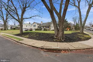 401 Red Barn Rd, Willow Grove, PA 19090 - Photo 32