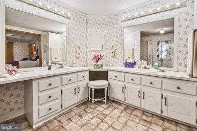 639 Laurel Court, North Wales, PA 19454 - Photo 14