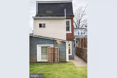 217 E Chestnut Street, Norristown, PA 19401 - Photo 2
