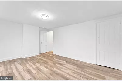 28 W Airy Street, Norristown, PA 19401 - Photo 14