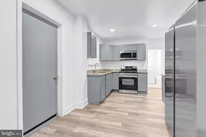 28 W Airy Street, Norristown, PA 19401 - Photo 10