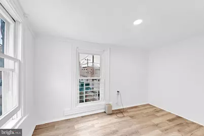 28 W Airy Street, Norristown, PA 19401 - Photo 24