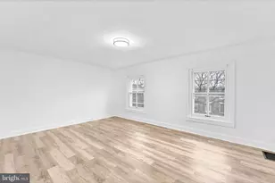 28 W Airy St, Norristown, PA 19401 - Photo 16