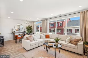 1808 Arbor Pl Dr, Norristown, PA 19401 - Photo 4