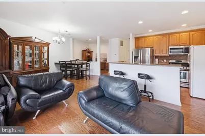 327 Carson Terrace #327, Huntingdon Valley, PA 19006 - Photo 8
