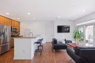 327 Carson Terrace, Huntingdon Valley, PA 19006 - Photo 4