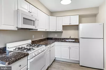 1600 Church Road #D205, Wyncote, PA 19095 - Photo 10