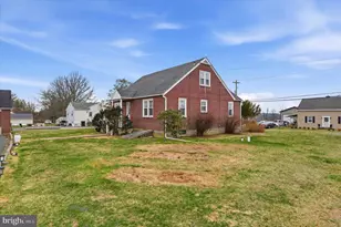 1937 Hoffmansville Rd, Frederick, PA 19435 - Photo 4