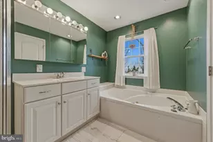 102 Campbell Dr, Conshohocken, PA 19428 - Photo 28