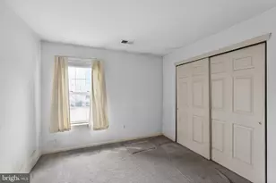 1512 Foxmeadow Cir, Royersford, PA 19468 - Photo 18