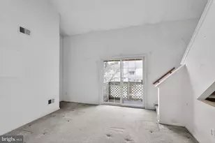 1512 Foxmeadow Cir, Royersford, PA 19468 - Photo 8