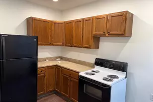 645 E High St, Pottstown, PA 19464 - Photo 4