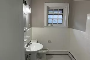 645 E High St, Pottstown, PA 19464 - Photo 14