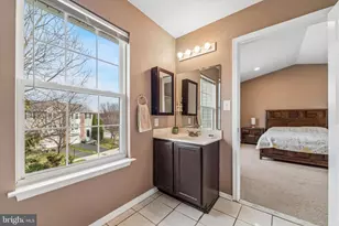 34 Graymont Cir, Collegeville, PA 19426 - Photo 18