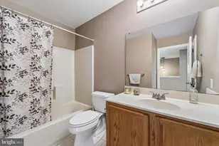 34 Graymont Cir, Collegeville, PA 19426 - Photo 14