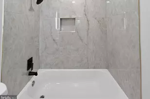 727 W County Line Rd, Hatboro, PA 19040 - Photo 26