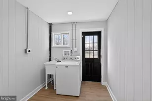 727 W County Line Rd, Hatboro, PA 19040 - Photo 30