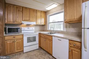398 Clear Creek Ct, North Wales, PA 19454 - Photo 20