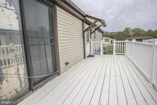 398 Clear Creek Ct, North Wales, PA 19454 - Photo 10