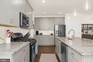 312 Ridgewood Dr, Royersford, PA 19468 - Photo 6