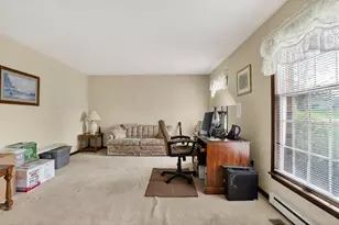 939 Alycia Ln, Telford, PA 18969 - Photo 12